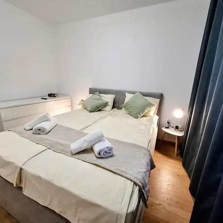 Bella Mare 2br